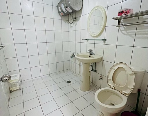 近央大套房.附洗衣機.可實習短租 - Image 4