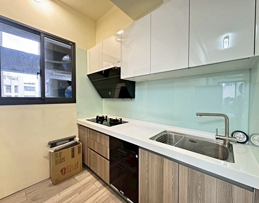 小洪精選-精緻二房💜木質地板💜質感系統櫃💜可租補 - Image 2