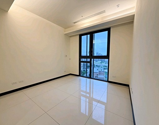 可寵/稀有釋出學區房/鬧中取靜/三房平面車位 - Image 7