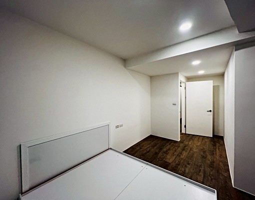 景安裝潢美三房/低樓層/可租補/家俱電可談 - Image 6