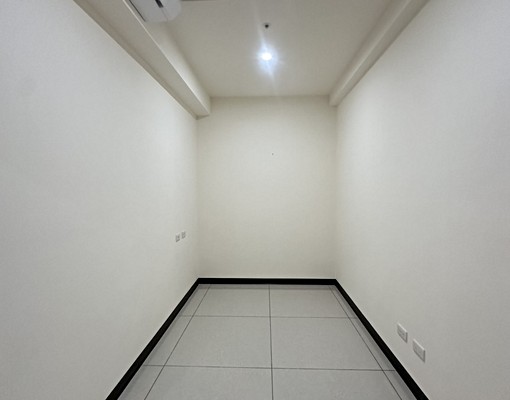 大清城雙全新裝璜2+1房車(含全室傢俱家電)可租補~可入戶籍 - Image 5