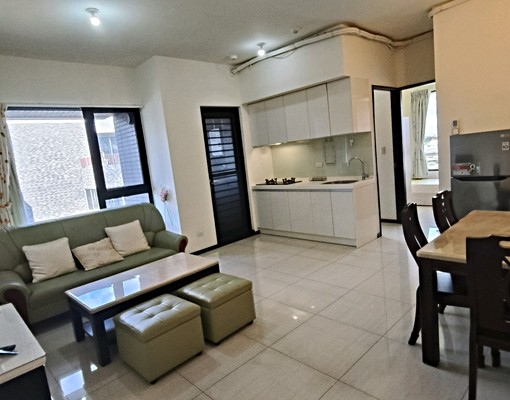 機捷A17站走路就到家兩房車出租 - Image 1