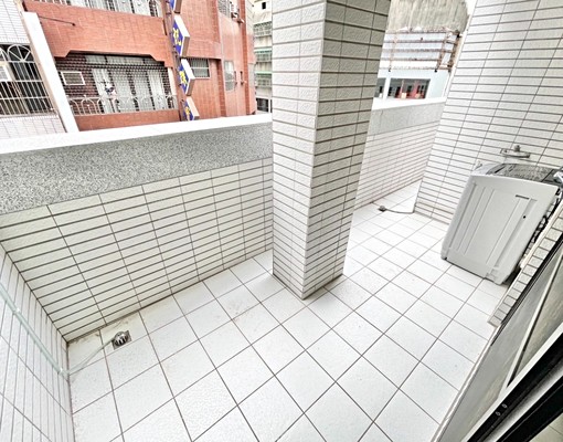 稀有電梯正一房一廳雙陽台🉑雙租補台電計算近一中街! - Image 7