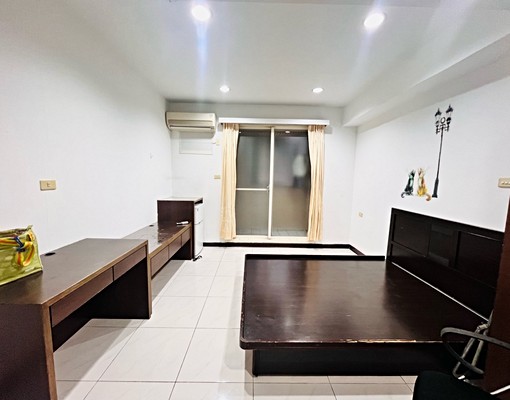 三民高中🚇電梯套房🛗獨洗曬🌞陽台✨垃圾包裹代收🗑️ - Image 1