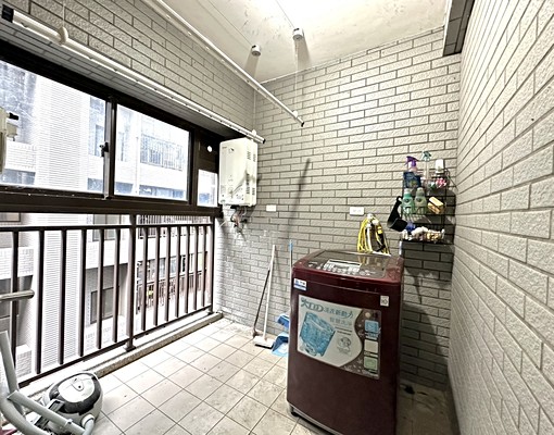 嶺東大三房出租🉑租補 - Image 13