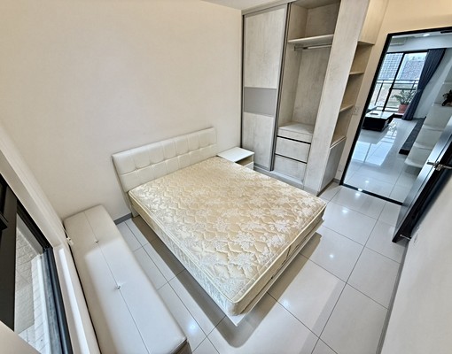 高樓景觀戶★美裝潢★家具全配★系統裝潢★變頻冷氣★大三房 - Image 5