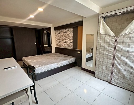 (W8)兩大房兩大廳一衛豔麗廚具設備雙門禁管制 - Image 5