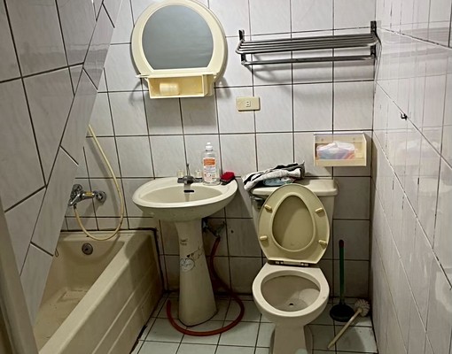 ❌仲介勿擾❌伸港大坪數3樓透天厝 - Image 4