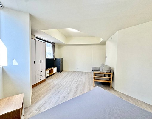 王室🥇台水電✨傢俱全配✨近勤美🉑租補🉑戶籍 - Image 8