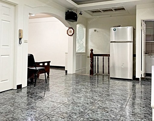 超近丹鳳站,商辦住家大空間1+2樓,可營登 - Image 10