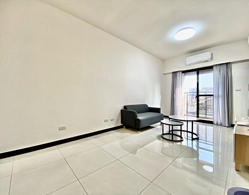 溫馨奢華🔥傢俱全配✅市場最低價✨稀有雙陽台💯 - Image 2