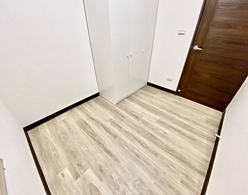 溫馨奢華🔥傢俱全配✅市場最低價✨稀有雙陽台💯 - Image 14