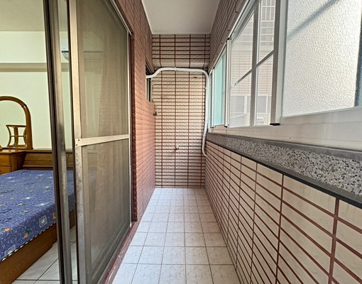 近捷運四維國小站3房含平車含管💫可租補💫 - Image 8