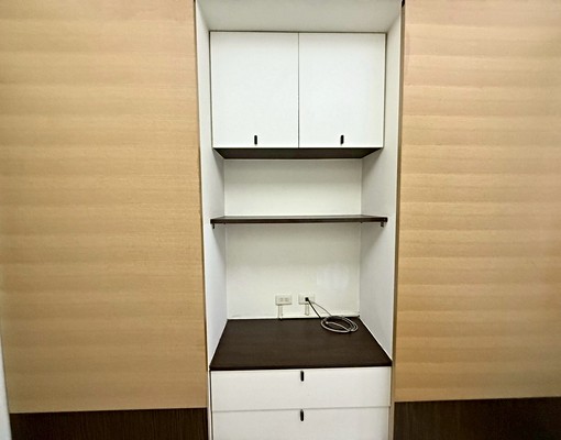 世貿/免爬高/格局方正採光通風/外推窗獨曬衣/現況交屋/機能 - Image 9