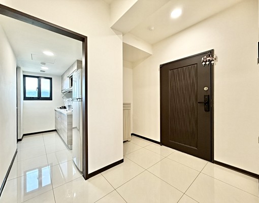 一家烤肉萬家香💖雙租補平車位傢俱全配🌈精裝兩房 - Image 6