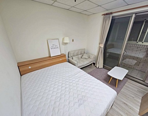 府中/可租補報稅/獨立門戶採光通風獨立陽台/垃圾代收/機能強 - Image 1