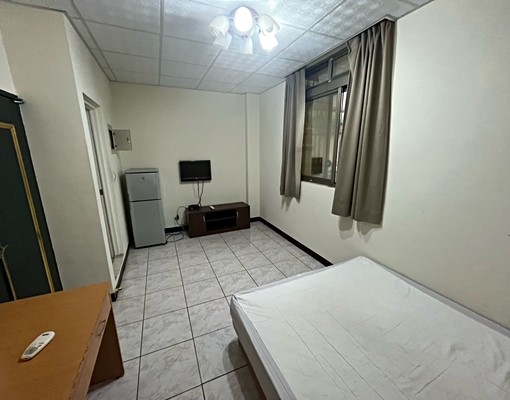 台電計價採光佳室內停機車台電計價金山街套房 - Image 2