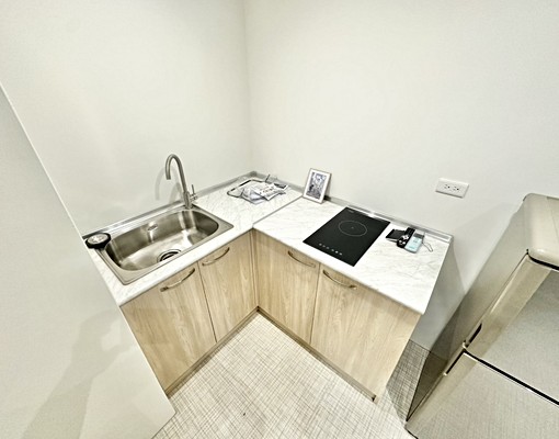 中教大👑雙租補👑陽台獨洗曬👑流理台👑全新👑乾溼分離 - Image 5