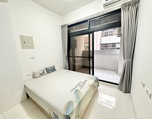 一中👑一房一廳👑租補👑陽台獨洗曬👑流理台👑乾溼分離 - Image 5