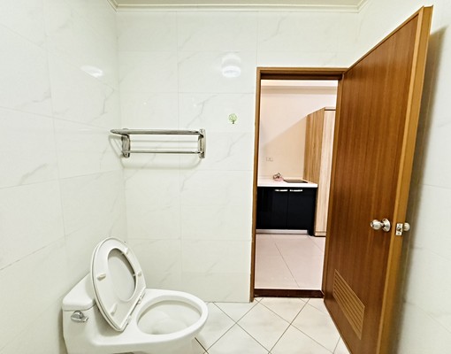 宜蘭市中心近轉運站美套房 - Image 10