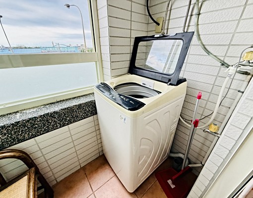 宜蘭市中心近轉運站美套房 - Image 11