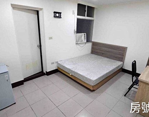 近央大中平國小簡易運動開窗套房 - Image 4