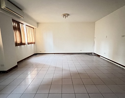 ⭐近火車站使用大大電梯華夏房車✨ - Image 12