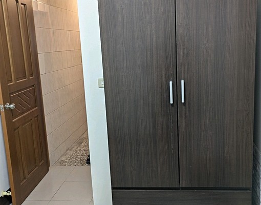 限女性近新光三越，南商，南大 - Image 4