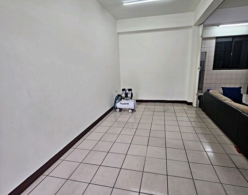 大維夜市雙車位透天(可停電動車) - Image 3