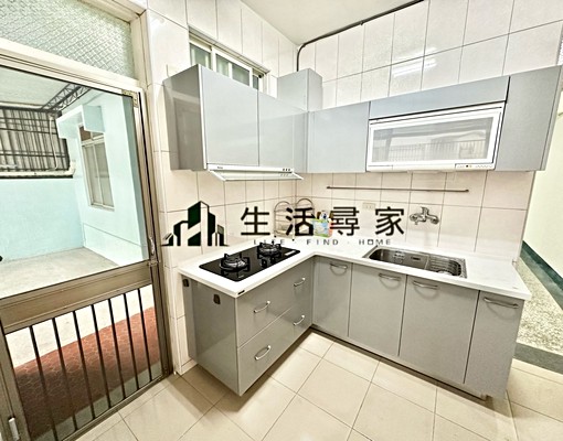 🗿【仁德4房住家出租】可租補/可入戶籍/附一格汽車位🗿 - Image 3