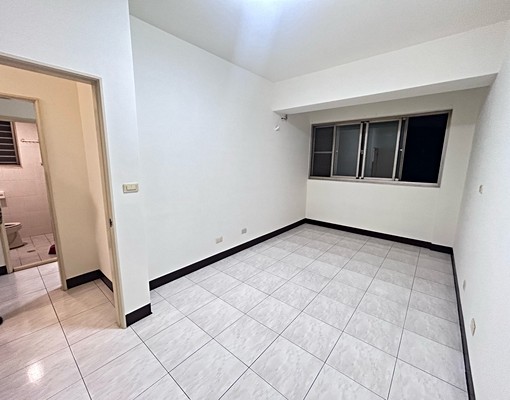 🏠近公園捷運|三房兩廳一衛|全室重新油漆|社宅可租補 - Image 4