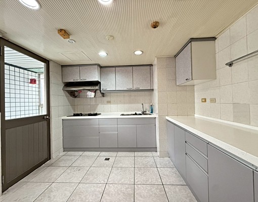 可租補|兩房兩衛大空間宅,大主臥,有平面車位,近福科國中 - Image 4