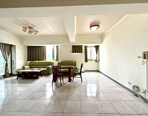 可租補|兩房兩衛大空間宅,大主臥,有平面車位,近福科國中 - Image 2