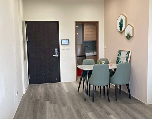 客運園區超便宜三房含車管可談家具.租補.報稅.入籍 - Image 2