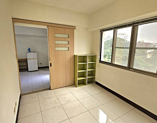 🍎南門公園旁/電梯2房2衛/附家具.電🍎 - Image 6