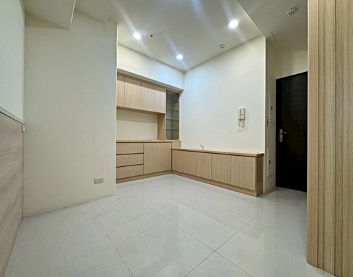 ⭐博愛香榭|近R14巨蛋捷運站|拎包入住|兩房車位 - Image 3