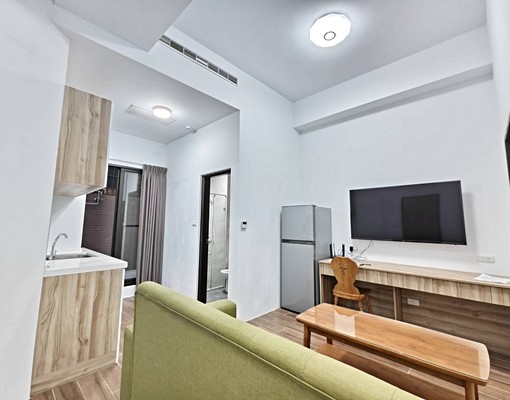 ✨精美電梯兩房一廳✨陽台獨洗曬✨流理台✨室內機車位✨子母車✨ - Image 1