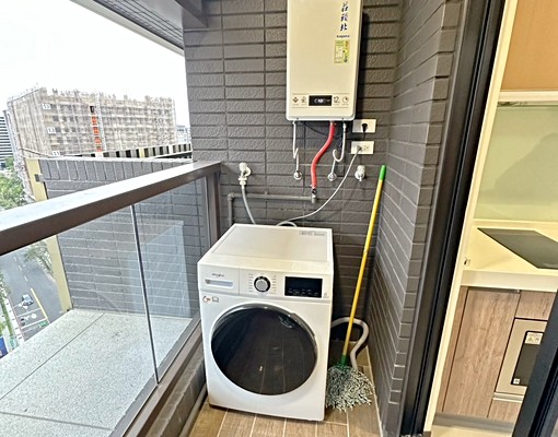 近高鐵/捷運站~稀有舒適1房大空間~可租補 - Image 5