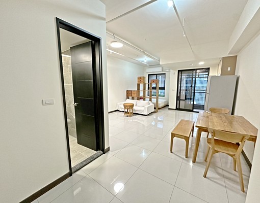 近高鐵/捷運站~稀有舒適1房大空間~可租補 - Image 2