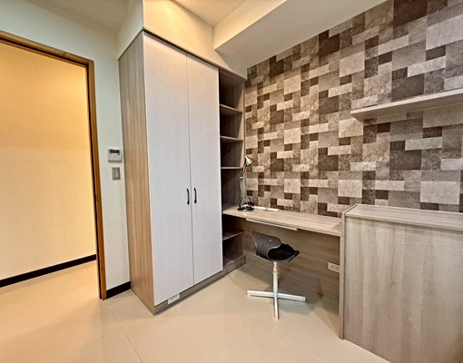 科博館四房❤️超稀有高樓層夜景宅❤️含平車系統櫃 - Image 8