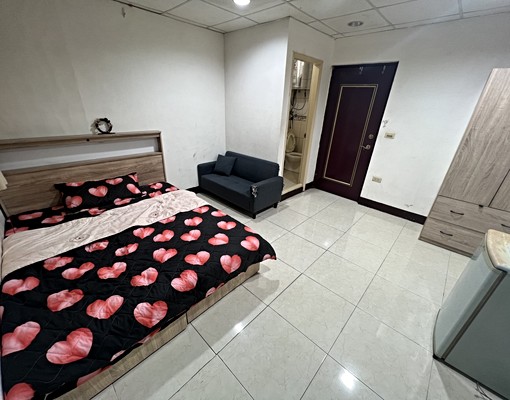 中壢中原大學、中原夜市可寵物開窗精美套房 - Image 1