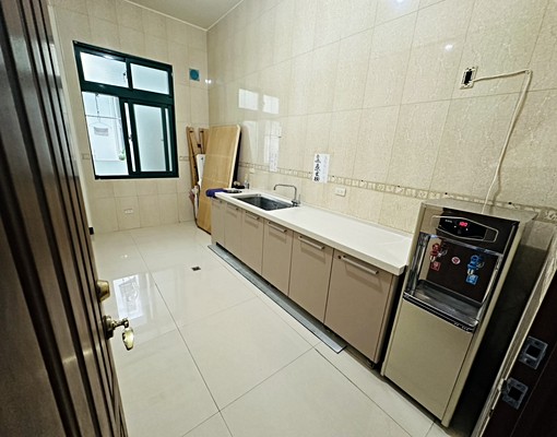 近喜來登遠百~美裝採光兩房~5分鐘到緯創、8分鐘到台元 - Image 15