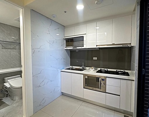 美樂~三重*先嗇宮平面兩房*屋齡新*可租補*含平車*有陽台 - Image 3