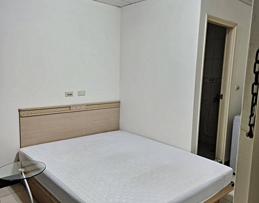 住的小確幸~小資套房.遠東園區.國泰醫院 - Image 2