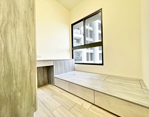 新光學區|全新面河岸可租補可寵兩房平車 - Image 5