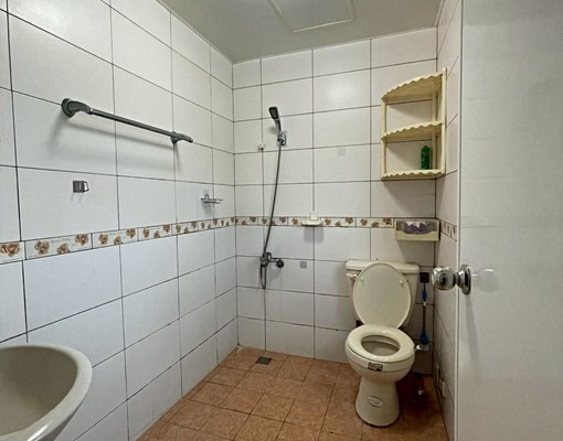 易居🐣近新莊好市多|獨立衛浴|寬敞大陽台 - Image 5