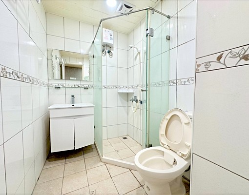 台中停班停課⭐可寵可租補｜陽台獨洗｜乾溼分離｜近東海榮總 - Image 8