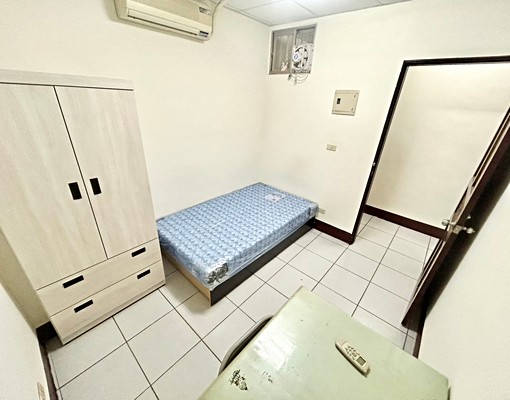 勤益學生合租✨2房1廳1陽台✨可租補✨落地窗採光✨衛浴開窗✨ - Image 4