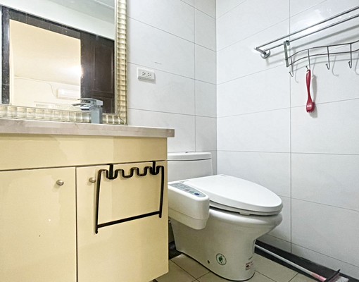 ZA10近交流道*捷運年代兩房車*可租補 - Image 9