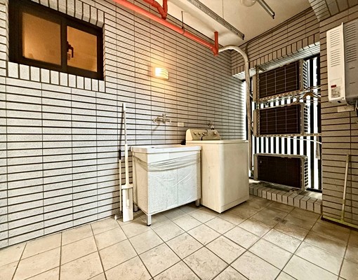 現代美宅🍀環中東路三段🍀合理價位 - Image 12